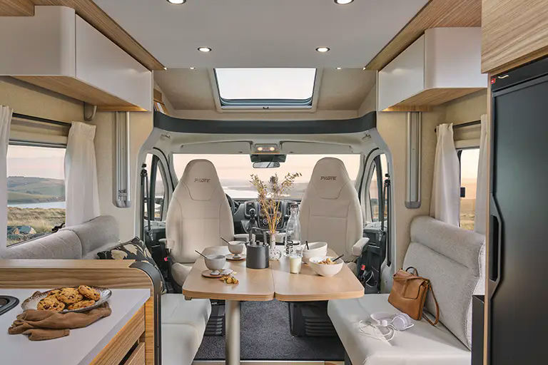 Pilote P740FC Expression – salon